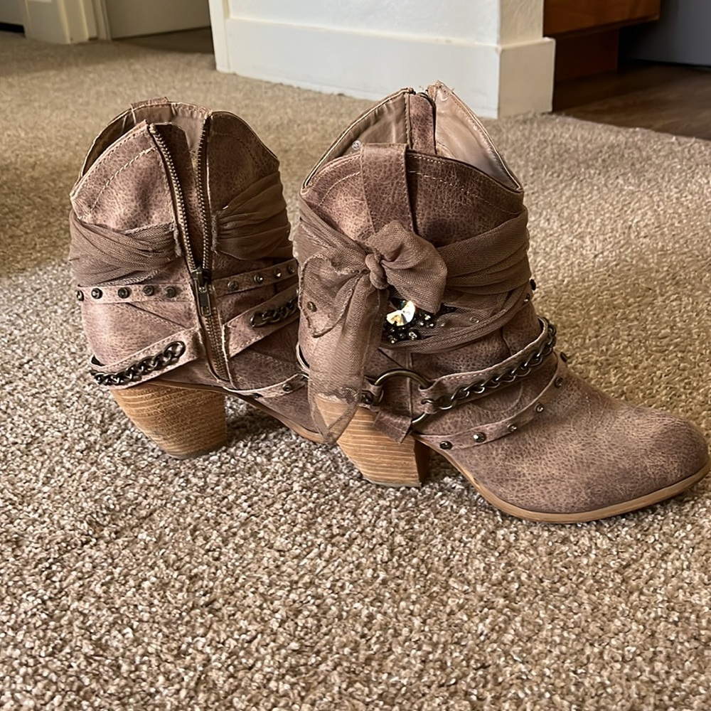 Woman’s Boots, Booties